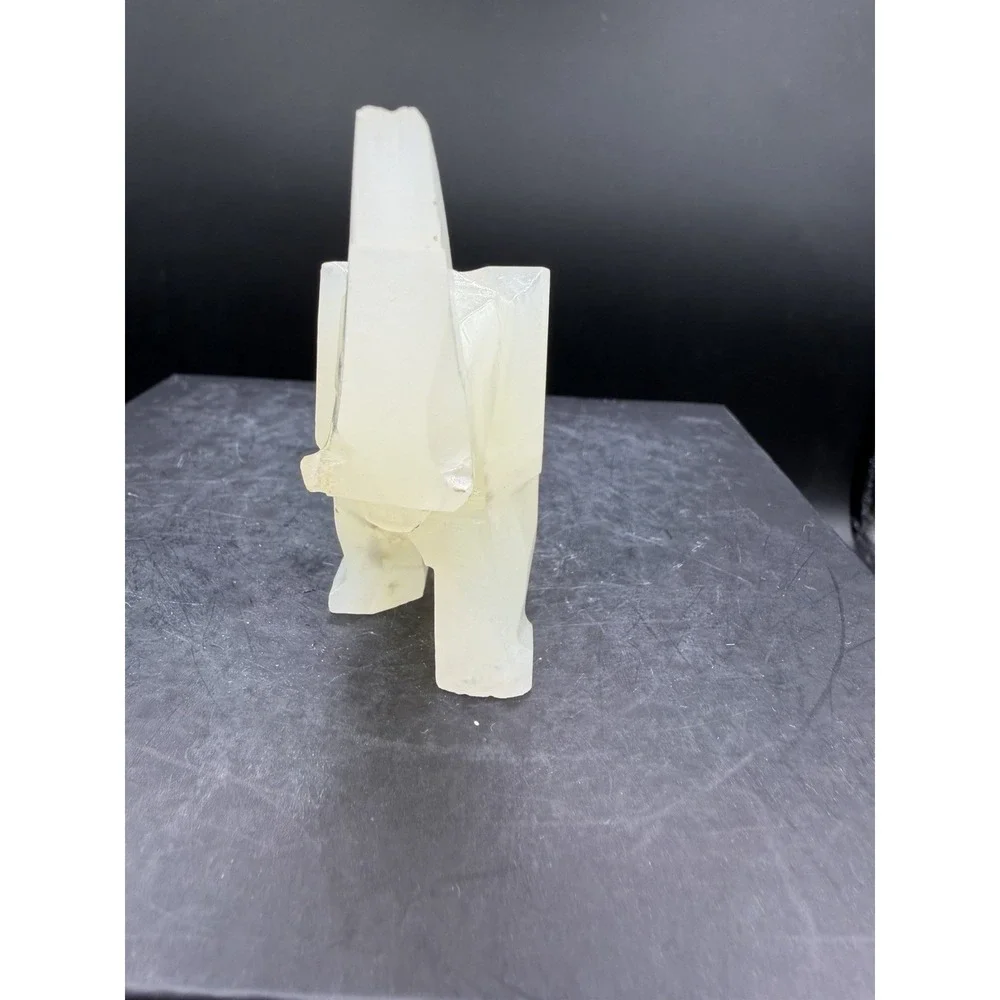 🐘 Hand‑Carved Onyx Elephant Figurine – Vintage Stone Decor – EUC ✨
